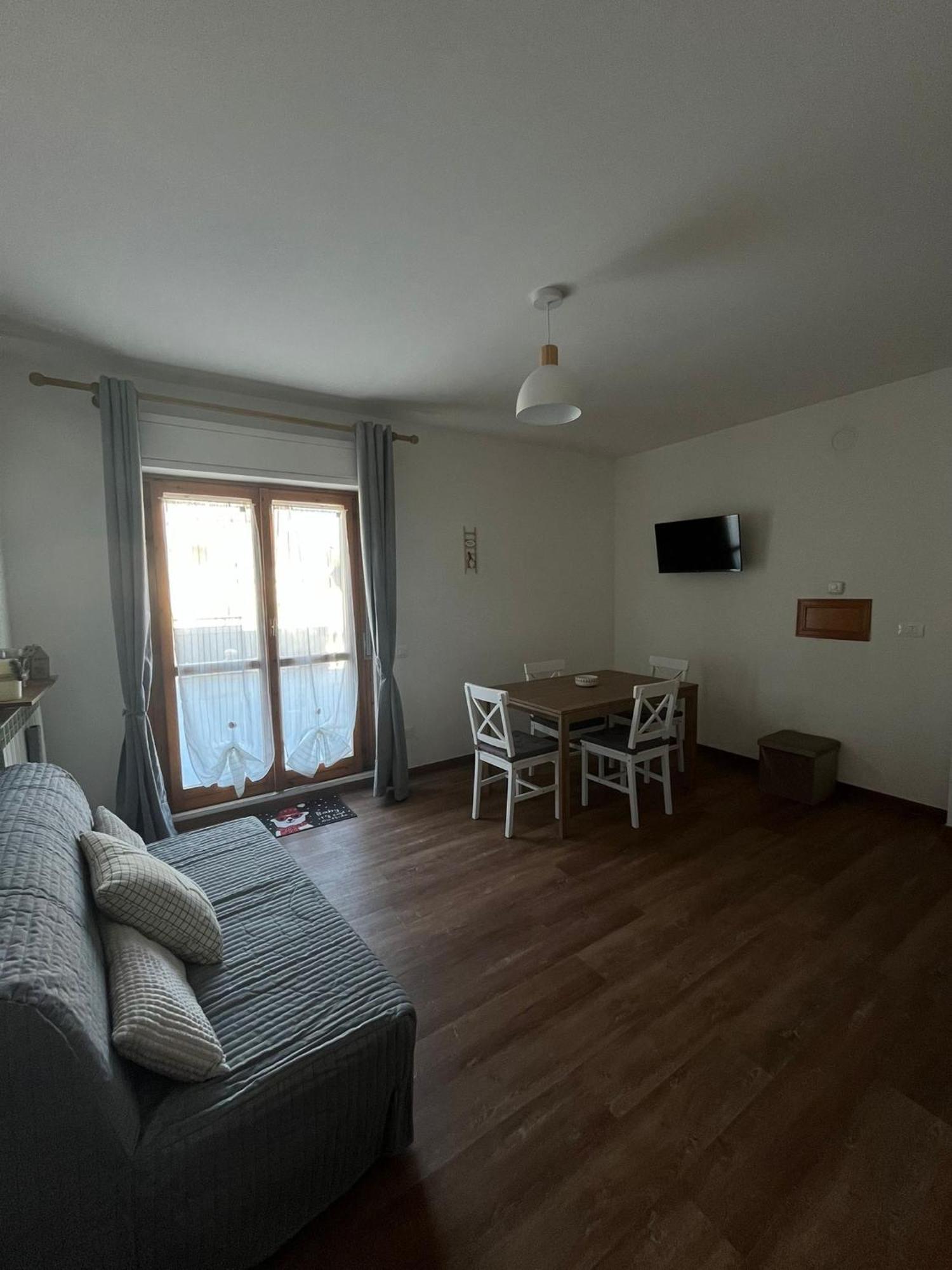 Attico - Terrazza Su Castello Apartment Castel Di Sangro Exterior foto